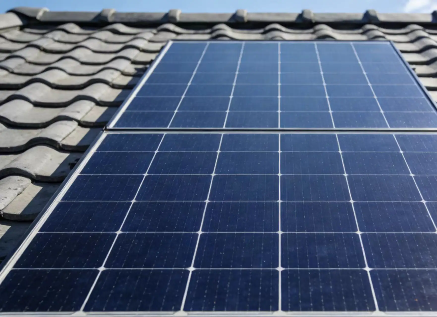 Show a common solar panel to B-end customers