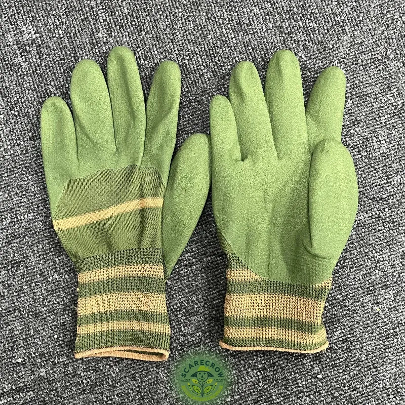 Wholesale Puncture-Resistant Gardening Gloves | Scarecrow Garden Supplier
